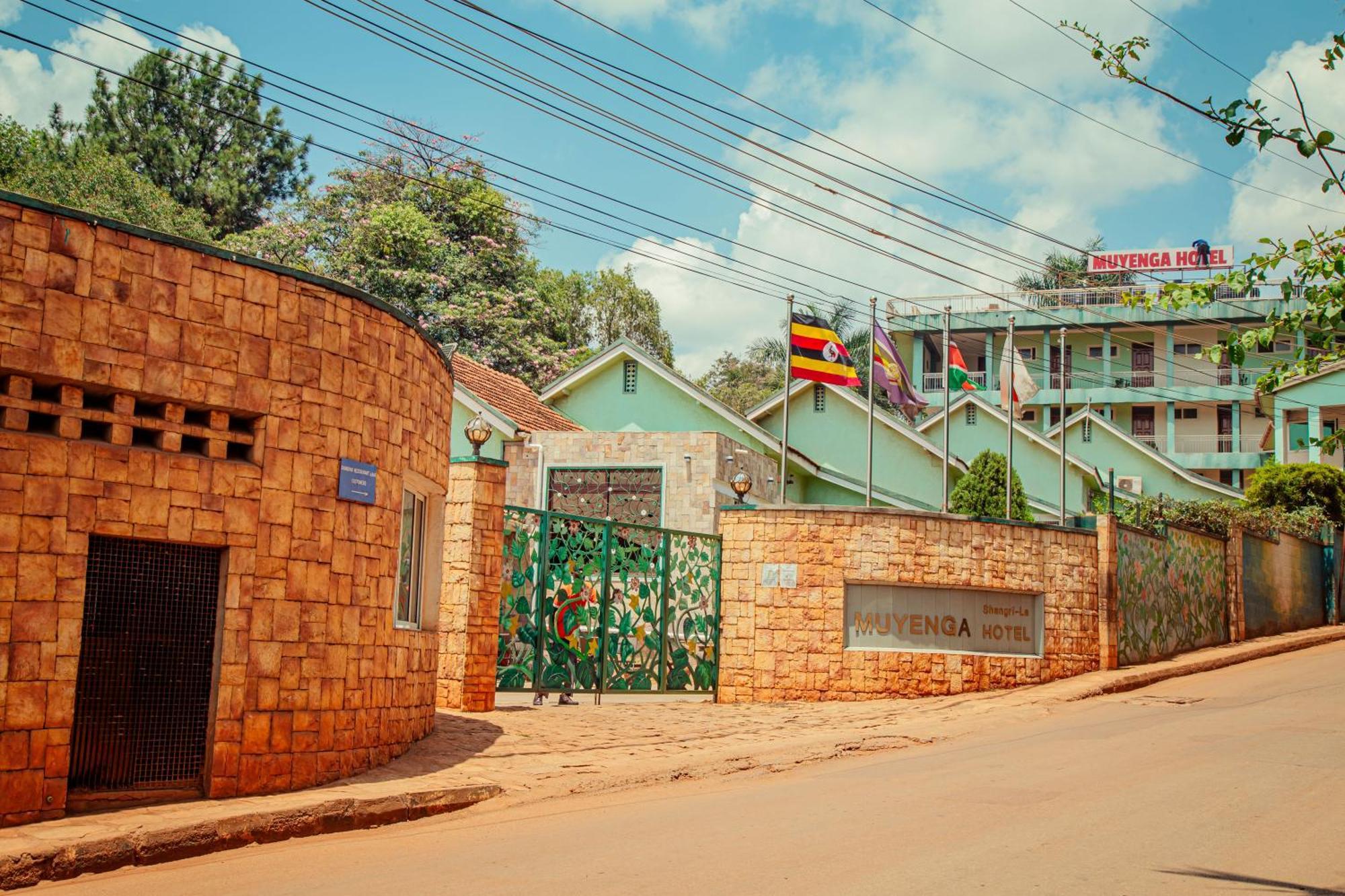 Shangri-La Hotel Muyenga Bugolobi Εξωτερικό φωτογραφία